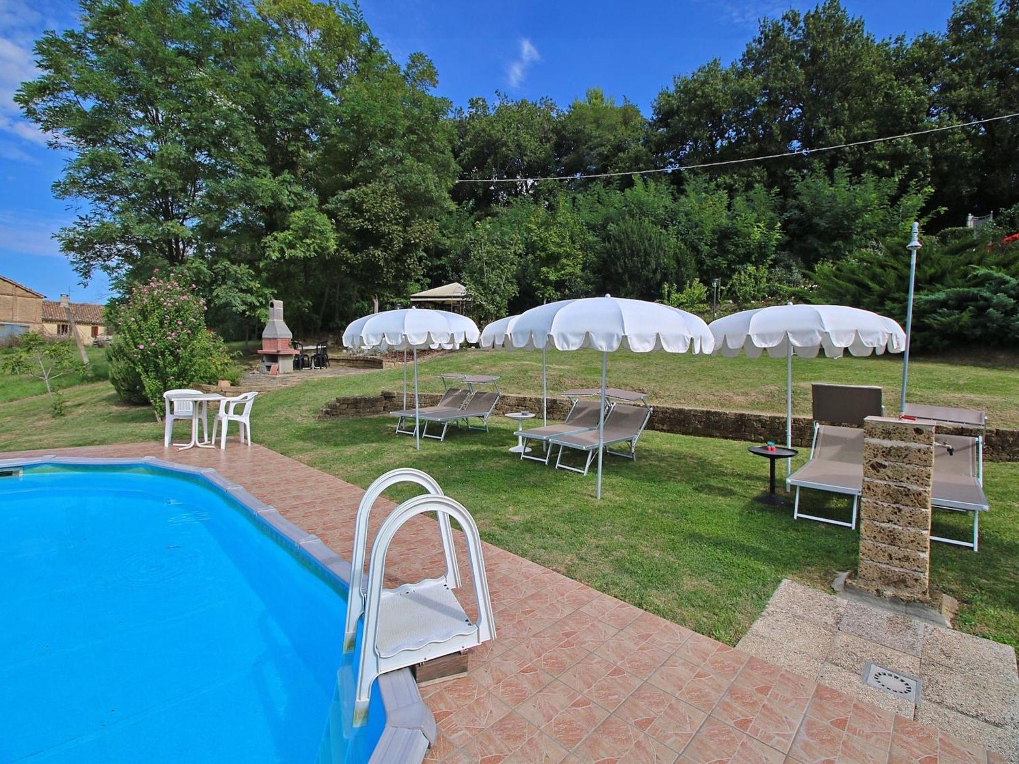 Nice Flat In Arcevia With Swimming Pool Dış mekan fotoğraf