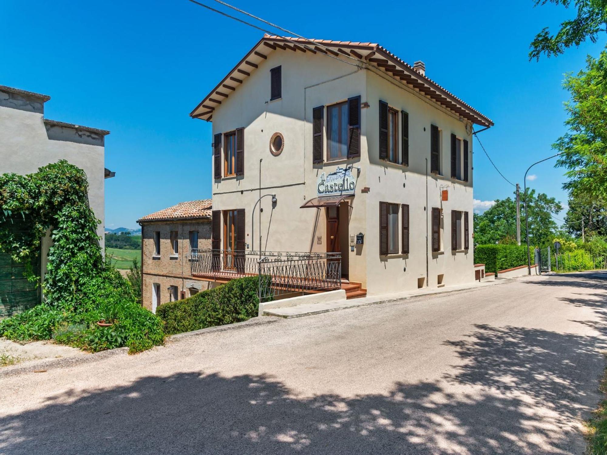 Nice Flat In Arcevia With Swimming Pool Dış mekan fotoğraf